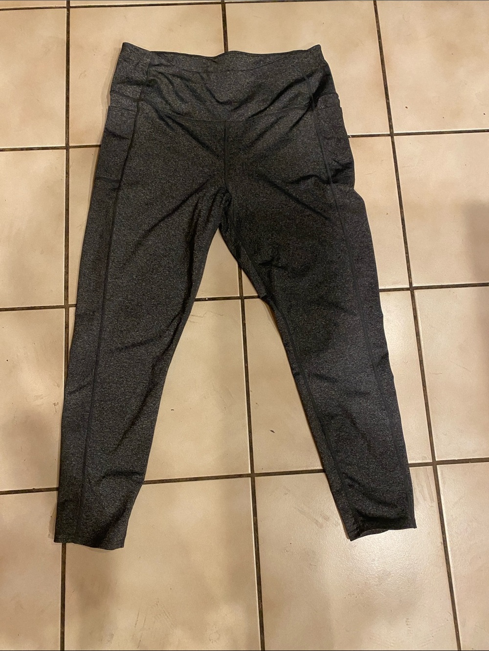 Skechers Women's Charcoal Performance Leggings